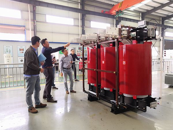 新加坡客戶(hù)驗(yàn)收變壓器